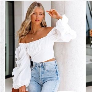 NWT white long sleeve crop top